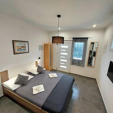 Apartment Duma Trogir Bagian luar foto